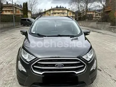 Usado Ford Ecosport Trend 100 CV (73 kW) 2019 Gris / plata SUV