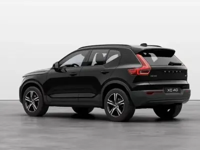 Nuevo Volvo XC40 Plus 163 CV (119 kW) 2026 Negro SUV