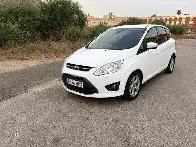 Usado Ford C-MAX Trend 125 CV (91 kW) 2013 Blanco Monovolumen