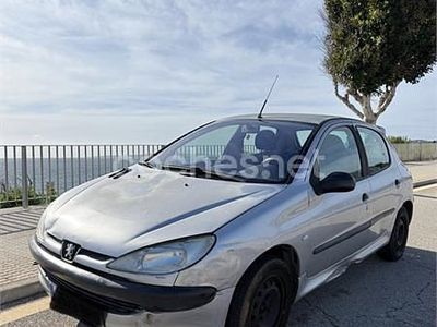 Gris / plata Usado 2001 Peugeot 206 Berlina | 1500 € (Buen precio)