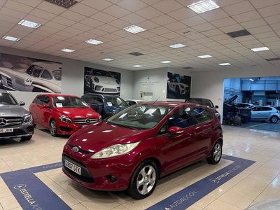 Granate Usado 2010 Ford Fiesta Trend Utilitario | 6500 € (Caro)