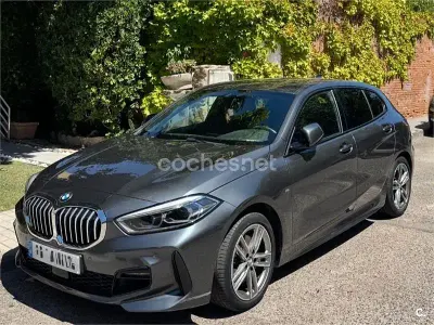 Usado BMW 116 Executive 116 CV (85 kW) 2021 Gris / plata Utilitario