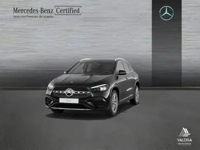 Usado Mercedes GLA250 218 CV (160 kW) 2025 Negro cosmos SUV