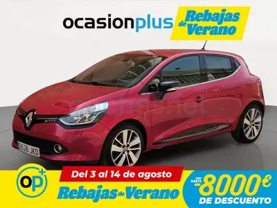 Usado Renault Clio IV 90 CV (66 kW) 2015 Rojo Berlina