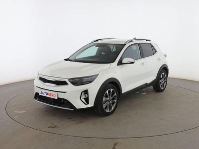 Blanco Usado 2023 Kia Stonic Style SUV | 18.199 € (Un poco caro)