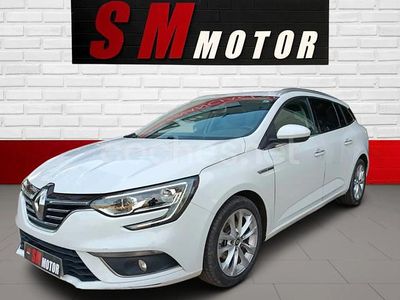 Blanco Usado 2018 Renault Mégane GrandTour Zen Familiar | 11.990 € (Precio justo)