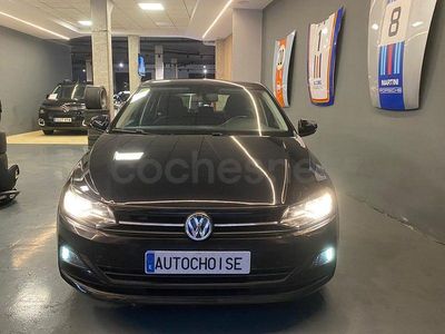 Usado VW Polo Advance 95 CV (69 kW) 2018 Negro Utilitario