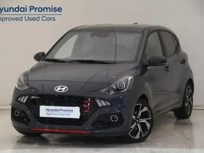 Usado Hyundai i10 N Line 79 CV (58 kW) 2025 Gris/plata Utilitario
