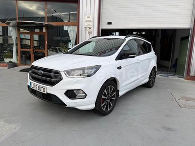 Usado Ford Kuga ST-Line 150 CV (110 kW) 2020 Blanco SUV