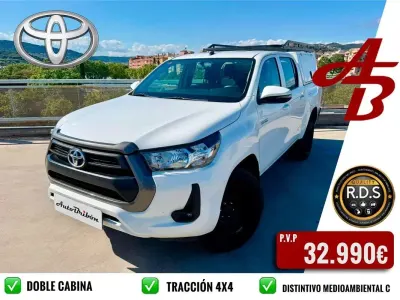 Usado Toyota HiLux Plus 150 CV (110 kW) 2023 Blanco Pickup/Camioneta