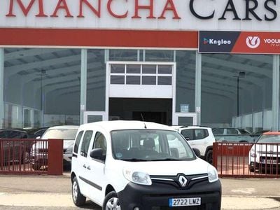Begagnad Renault Kangoo 95 HK (69 kW) 2021 Vit Minibuss