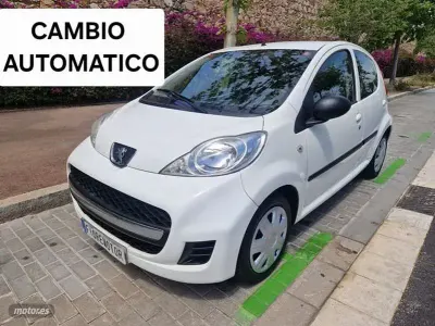 Usado Peugeot 107 68 CV (50 kW) 2010 Blanco Utilitario