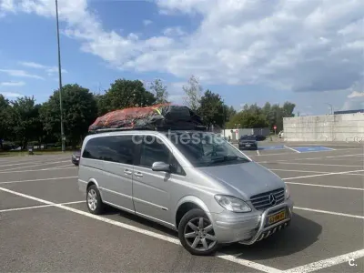 Usado Mercedes Viano 150 CV (110 kW) 2004 Gris / plata Monovolumen