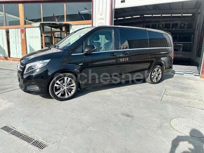 Mercedes V250