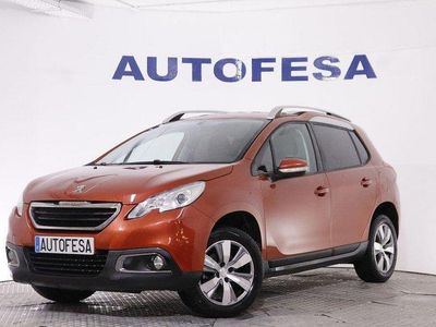 Usado Peugeot 2008 S 110 CV (80 kW) 2015 Naranja SUV