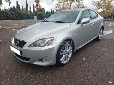 Usado Lexus IS220d 177 CV (130 kW) 2008 Gris / plata Berlina