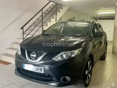 Usado Nissan Qashqai N-Connecta 110 CV (80 kW) 2016 Negro SUV
