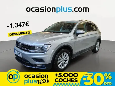 Usado VW Tiguan Edition 115 CV (84 kW) 2017 Gris SUV