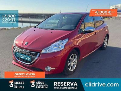 Usado Peugeot 208 Active 82 CV (60 kW) 2014 Burdeos Utilitario
