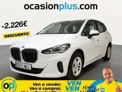 Usado BMW 218 Active Tourer 136 CV (100 kW) 2023 Blanco Monovolumen