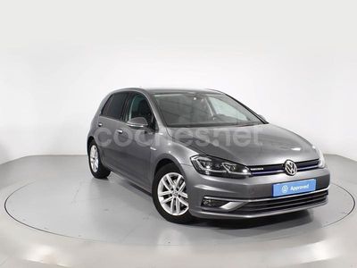 Amarillo Usado 2019 VW Golf Advance Berlina | 19.300 € (Precio justo)