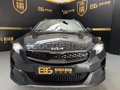 Usado Kia XCeed 141 CV (103 kW) 2022 Gris / plata SUV