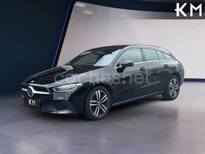 Usado Mercedes CLA200 Shooting Brake 150 CV (110 kW) 2021 Negro Familiar