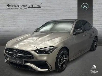 Usado Mercedes C220 200 CV (147 kW) 2022 Gris / plata Berlina