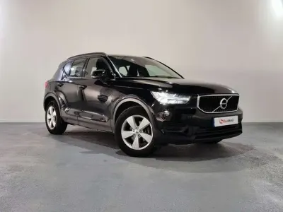 Usado Volvo XC40 Core 2023 Negro SUV