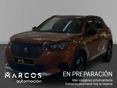 Usado Peugeot 2008 Allure 130 CV (95 kW) 2023 SUV