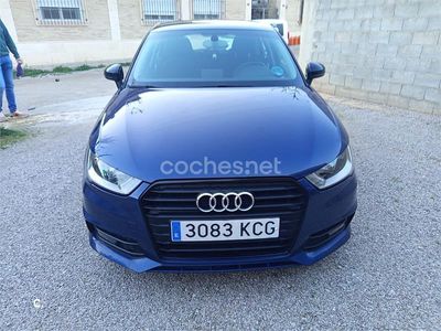 Usado Audi A1 Sportback 116 CV (85 kW) 2017 Azul Utilitario