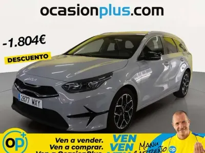 Usado Kia Ceed Style 101 CV (74 kW) 2025 Gris Utilitario
