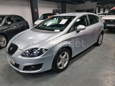 Gris / plata Usado 2011 Seat Leon Reference Berlina | 6499 € (Precio justo)