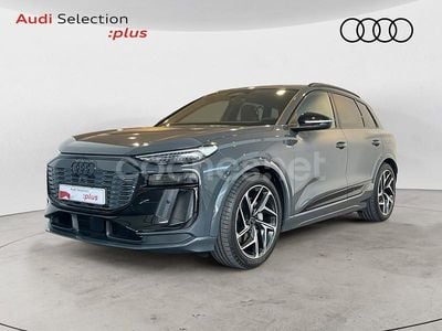Usado Audi Q6 e-tron Performance 239 kW (326 CV) 2025 Gris / plata (gris magnético) SUV