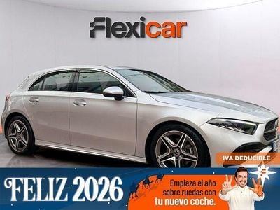 Gris / plata Usado 2023 Mercedes A200 Berlina | 31.990 € (Precio justo)