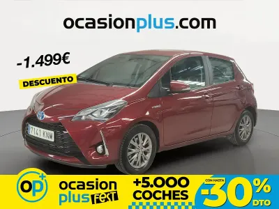 Usado Toyota Yaris Hybrid Active 100 HP (73 kW) 2018 Vermelho