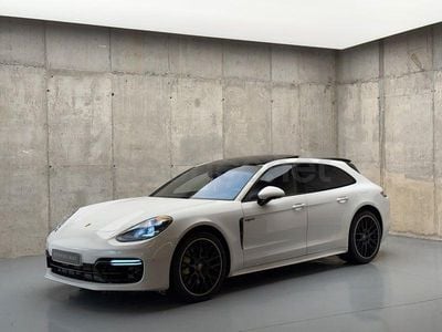 Usado Porsche Panamera Sport Turismo 462 CV (339 kW) 2019 Blanco Familiar
