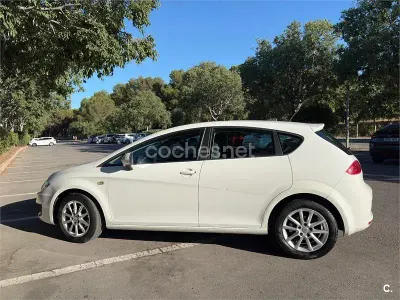 Usado Seat Leon Copa 90 CV (66 kW) 2011 Blanco Utilitario