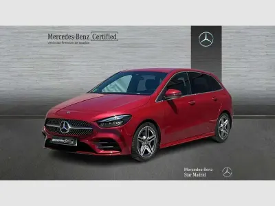 Usado Mercedes B200 163 CV (119 kW) 2022 Rojo Utilitario