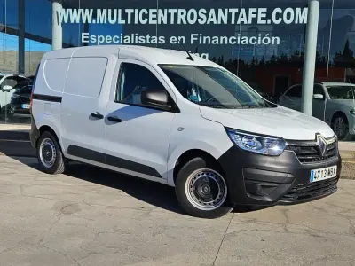 Usado Renault Express 75 CV (55 kW) 2022 Blanco Monovolumen