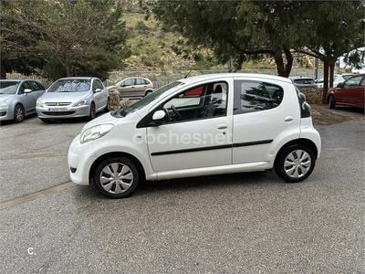 Usado Citroën C1 68 CV (50 kW) 2010 Blanco Utilitario