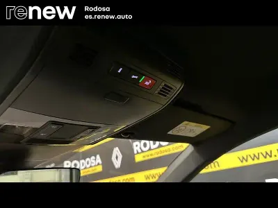 Usado VW Polo R-line 95 CV (69 kW) 2023 Rojo Utilitario