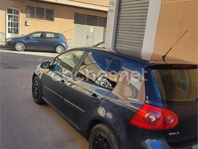 Azul Usado 2005 VW Golf IV Trendline Berlina | 3500 € (Precio justo)