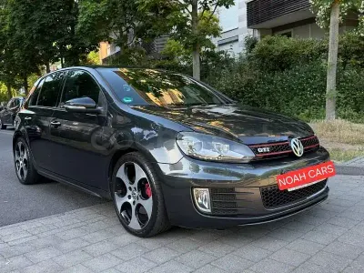 Usado VW Golf VI GTI 210 CV (154 kW) 2011 Gris / plata Utilitario