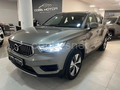 Gris / plata Usado 2021 Volvo XC40 Inscription SUV | 22.900 € (Precio justo)