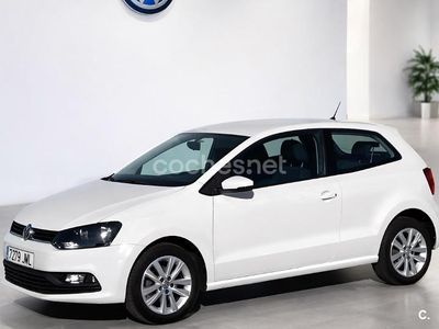 Usado VW Polo 75 CV (55 kW) 2016 Blanco Berlina