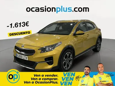 Usado Kia XCeed 160 CV (117 kW) 2021 Amarillo SUV