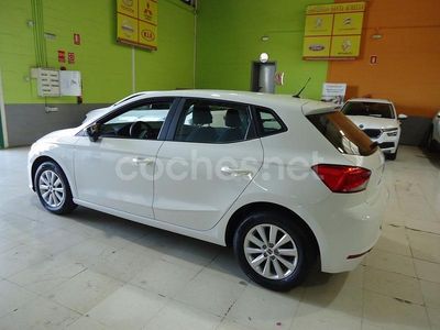 Blanco Usado 2020 Seat Ibiza Reference Berlina | 12.500 € (Precio justo)