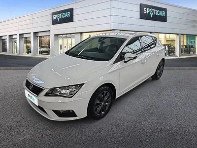 Usado Seat Leon Style 130 HP (95 kW) 2018 Branco Sedan