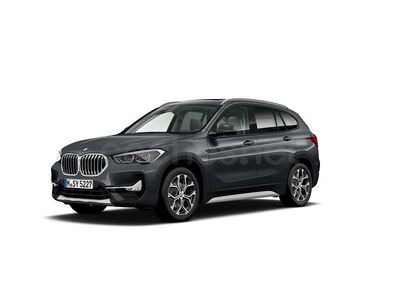 Usado BMW X1 Comfort Edition 150 HP (110 kW) 2021 Cinzento SUV
